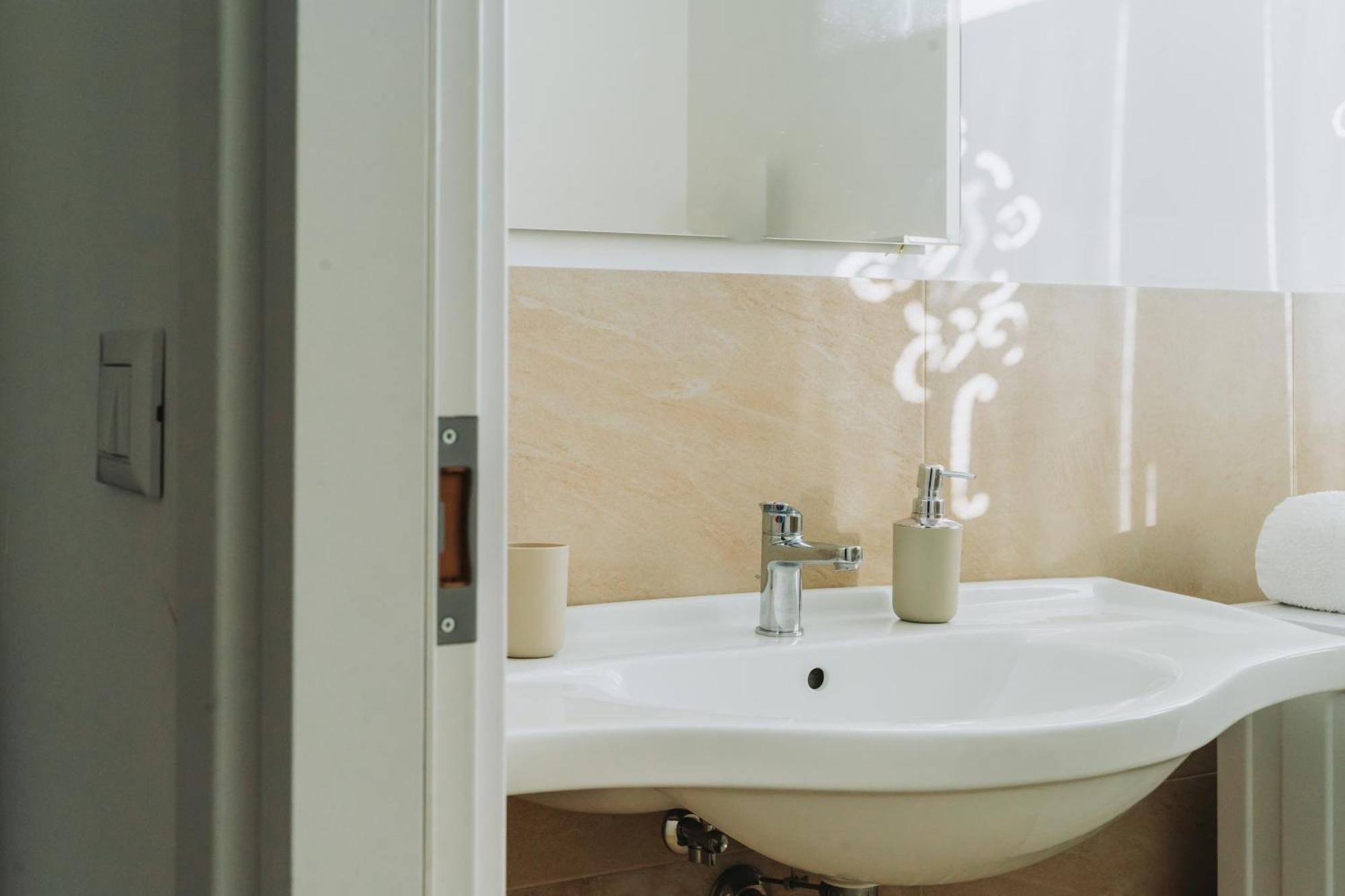 Rediesis Apartments 카메라노 외부 사진