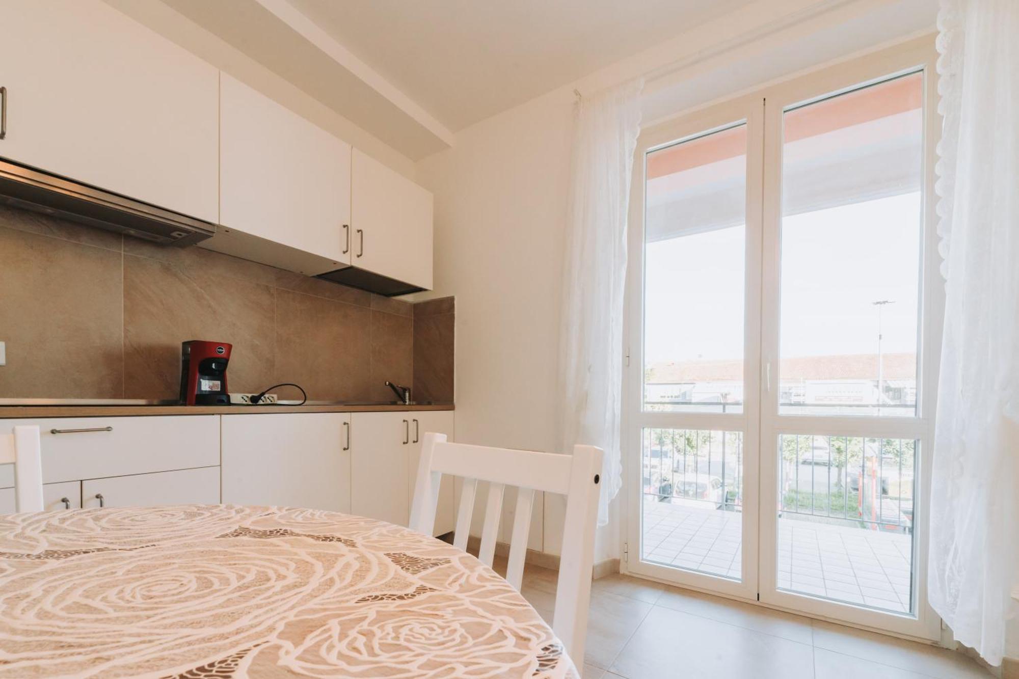 Rediesis Apartments 카메라노 외부 사진